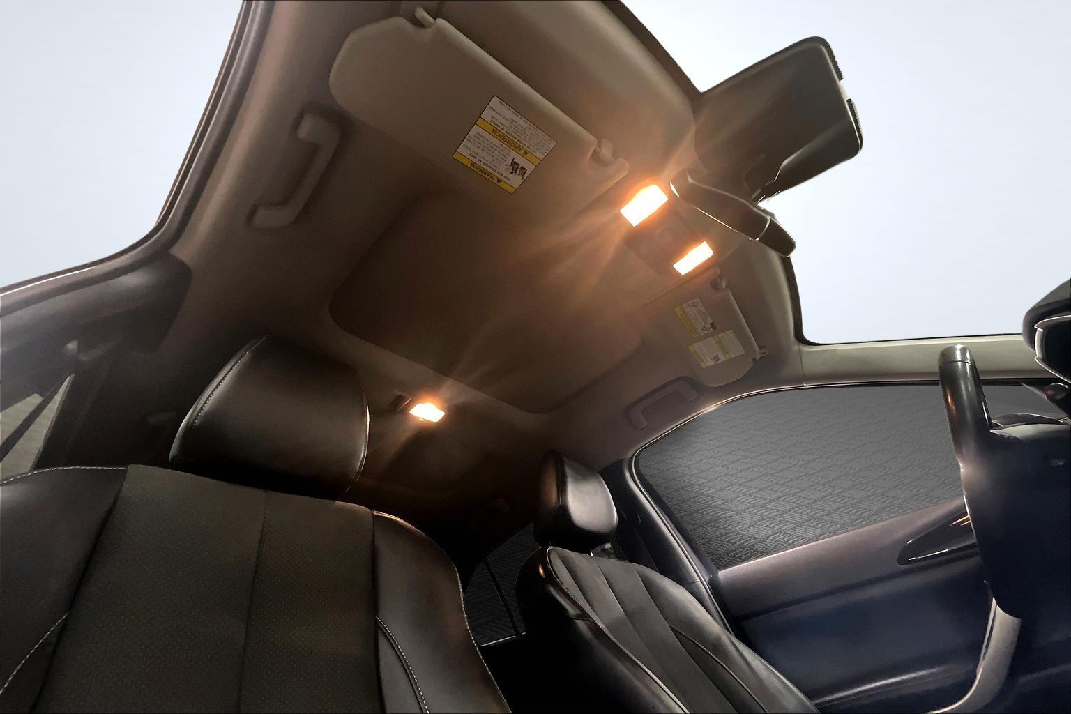 2022 Mitsubishi Eclipse Cross Image 15 of 36