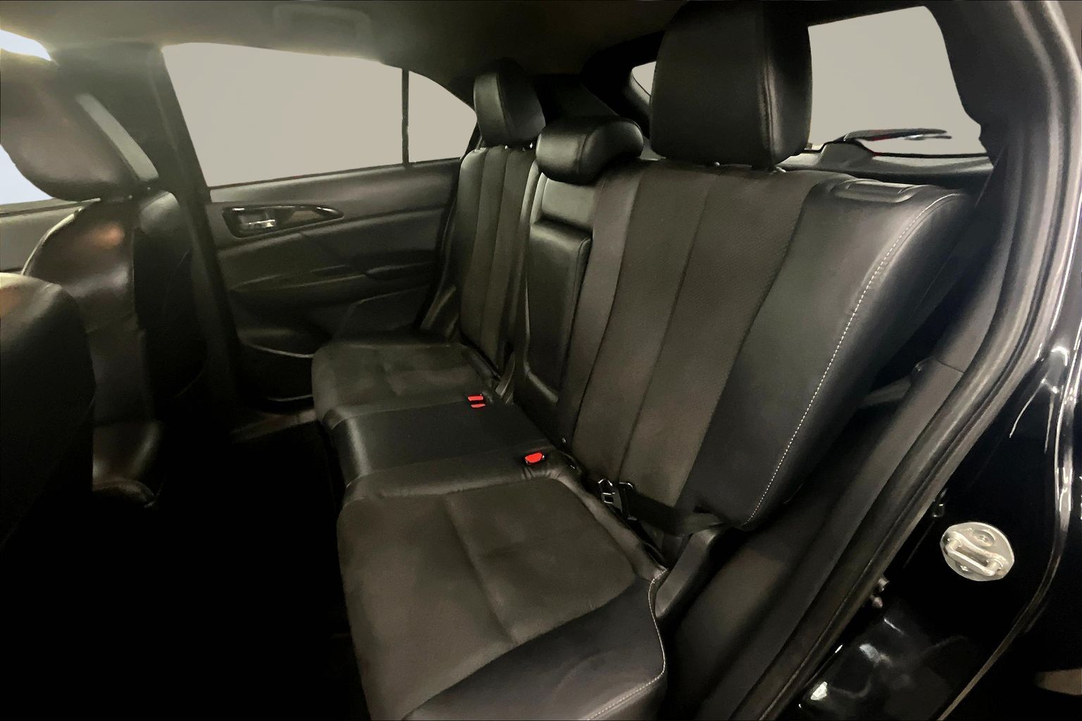 2022 Mitsubishi Eclipse Cross Image 13 of 36