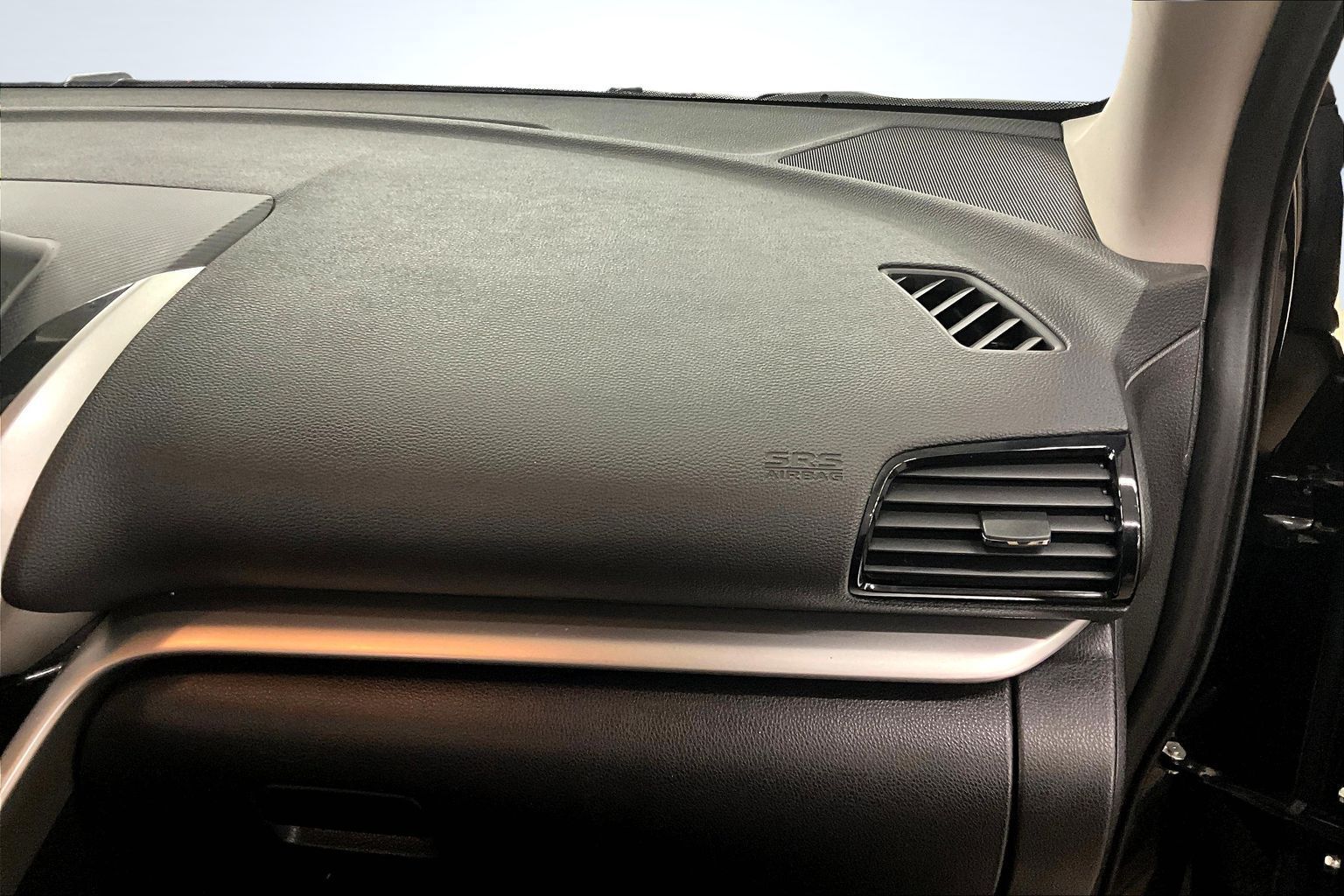 2022 Mitsubishi Eclipse Cross Image 35 of 36