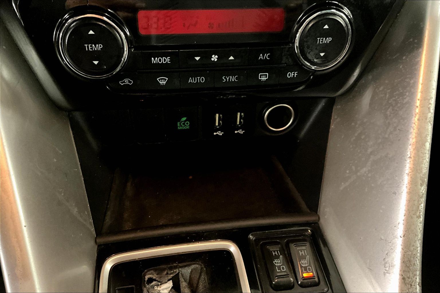 2022 Mitsubishi Eclipse Cross Image 33 of 36