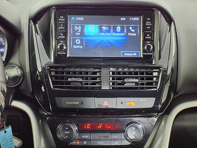Vehicle image 17 of 29
