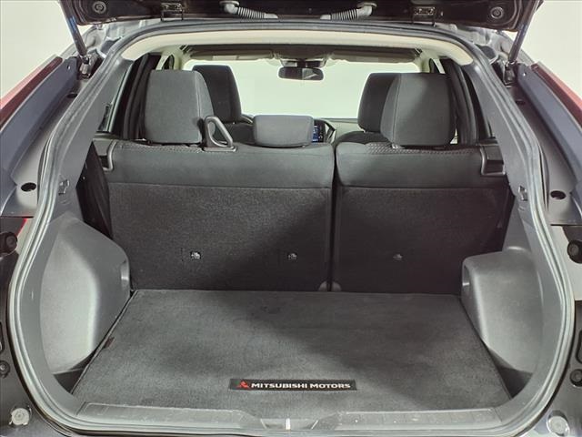 Vehicle image 14 of 29