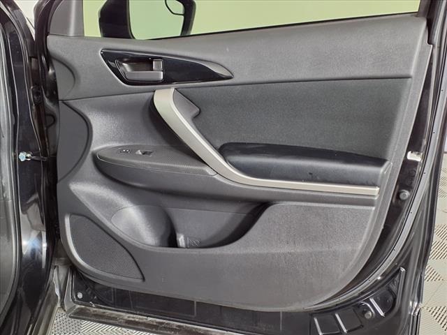 Vehicle image 10 of 29