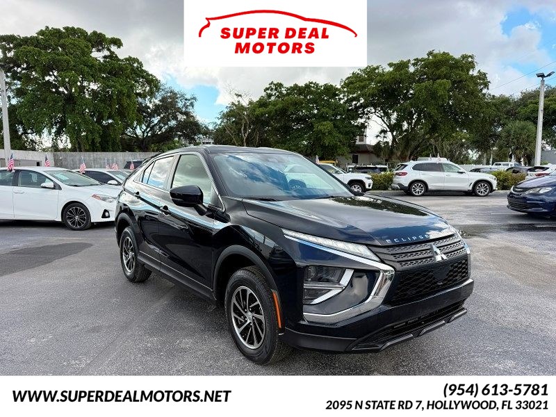 2022 Mitsubishi Eclipse Cross ES Image 3 of 33