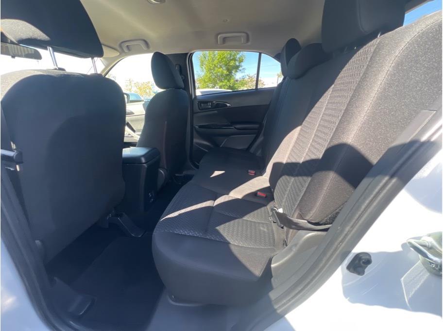 Vehicle image 11 of 25