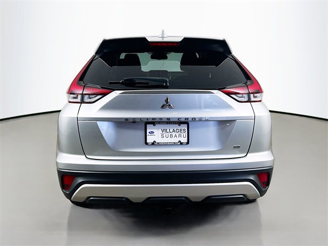 Vehicle image 6 of 33