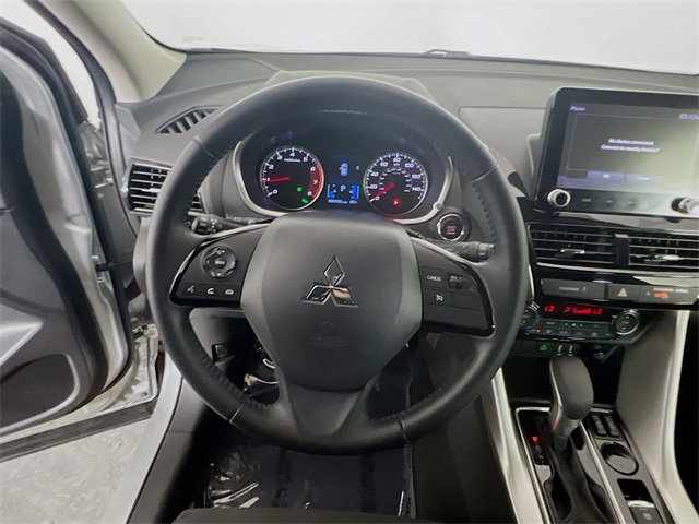 Vehicle image 12 of 33