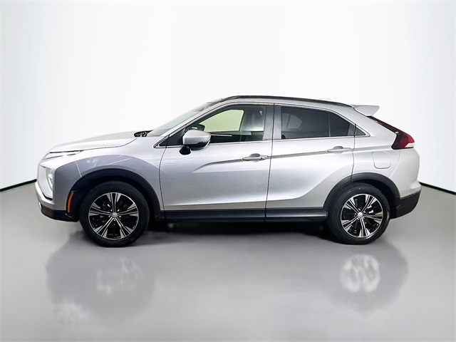 Vehicle image 8 of 33