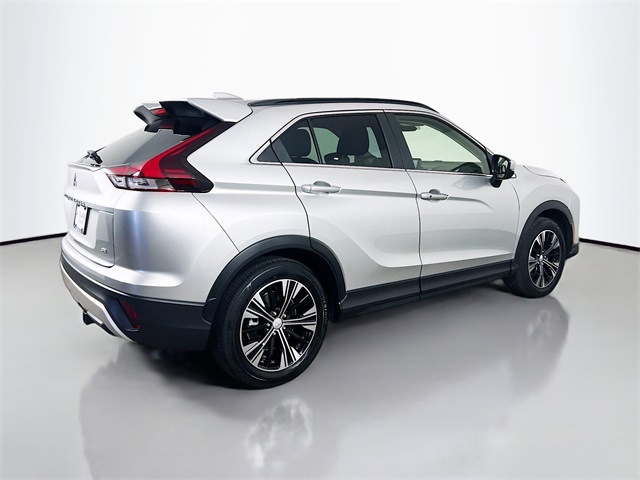 Vehicle image 5 of 33