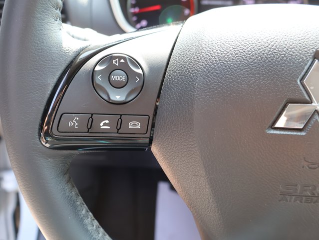 Vehicle image 35 of 44