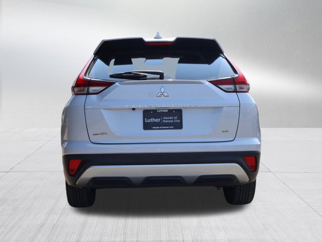 Vehicle image 7 of 44