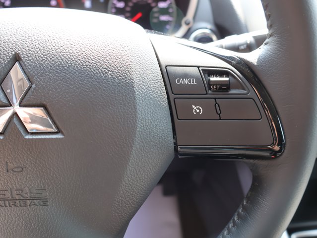 Vehicle image 36 of 44
