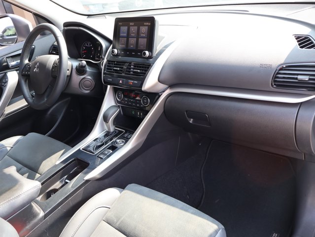 Vehicle image 12 of 44