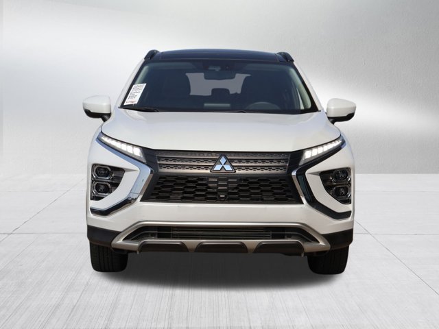 Vehicle image 2 of 44
