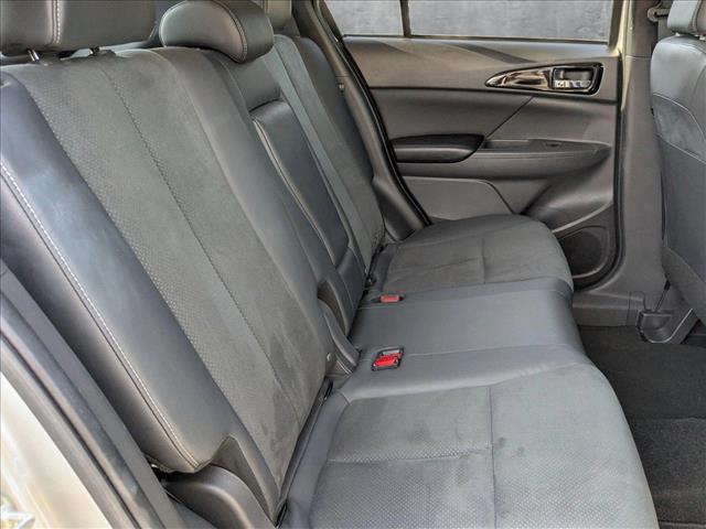 Vehicle image 19 of 24