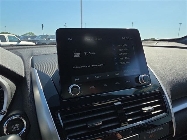Vehicle image 16 of 24