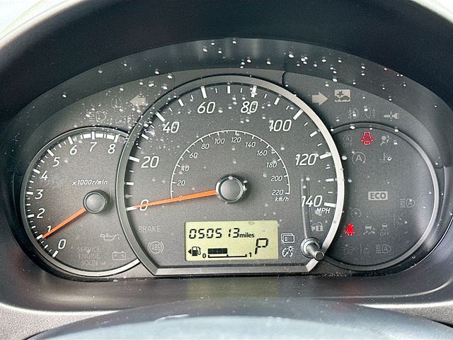 Vehicle image 20 of 32