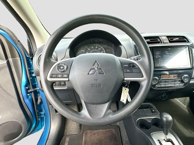 Vehicle image 18 of 32