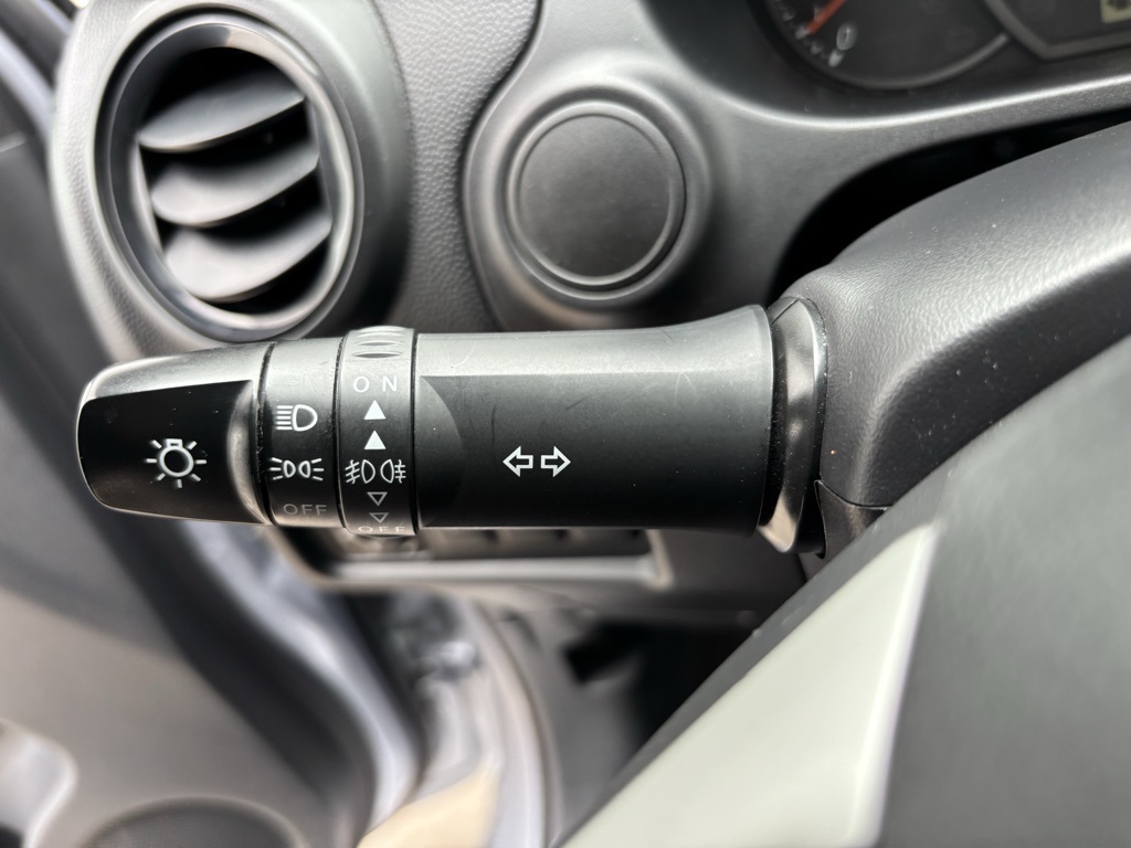 Vehicle image 20 of 36