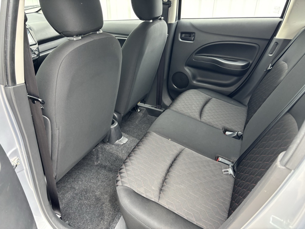 Vehicle image 28 of 36
