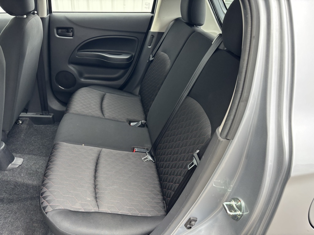 Vehicle image 29 of 36