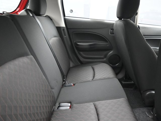 Vehicle image 33 of 46