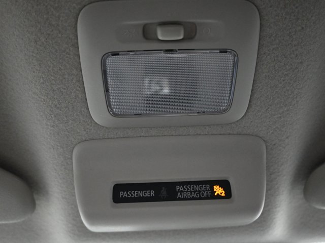 Vehicle image 44 of 46