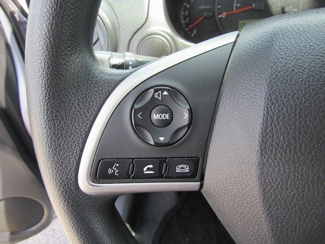 Vehicle image 27 of 39