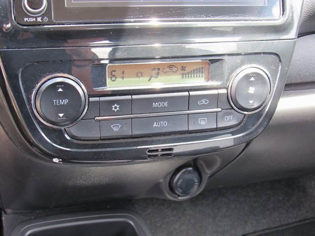Vehicle image 23 of 39
