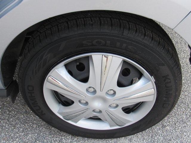 Vehicle image 15 of 39