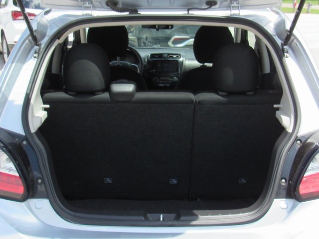 Vehicle image 14 of 39