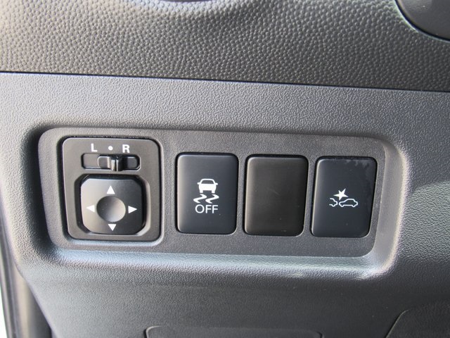 Vehicle image 26 of 39