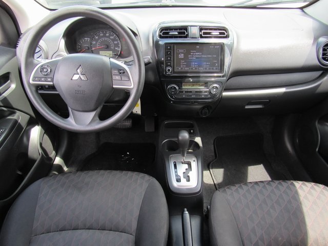 Vehicle image 17 of 39
