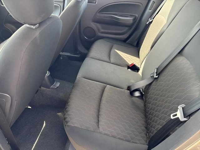 Vehicle image 9 of 15