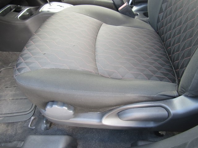 Vehicle image 20 of 39
