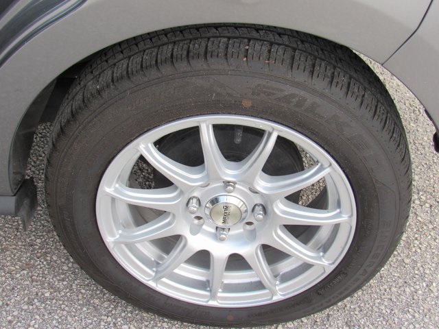 Vehicle image 15 of 39