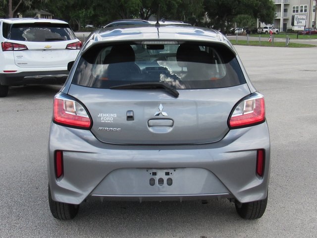 Vehicle image 11 of 39