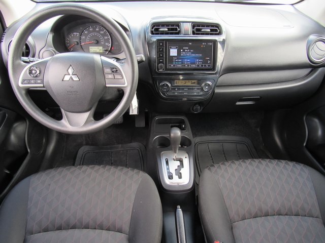 Vehicle image 17 of 39