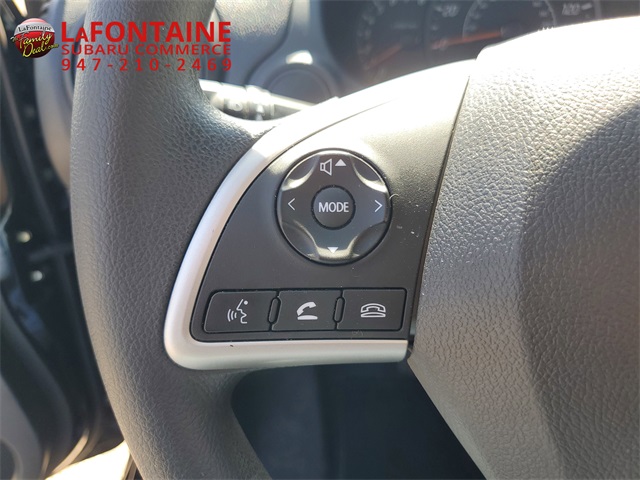 Vehicle image 22 of 28