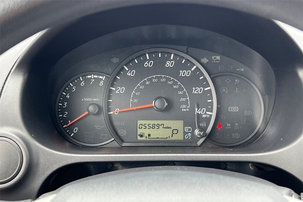 Vehicle image 15 of 32