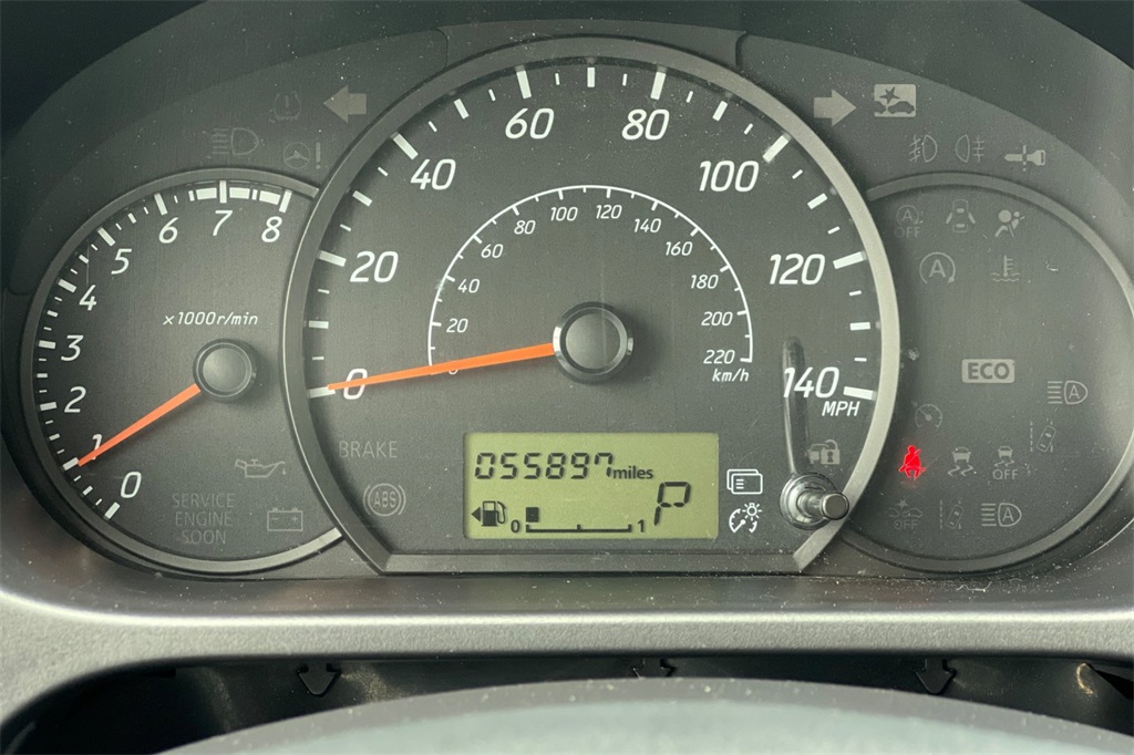 Vehicle image 16 of 32