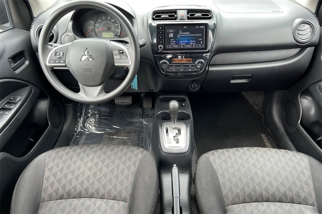 Vehicle image 14 of 32