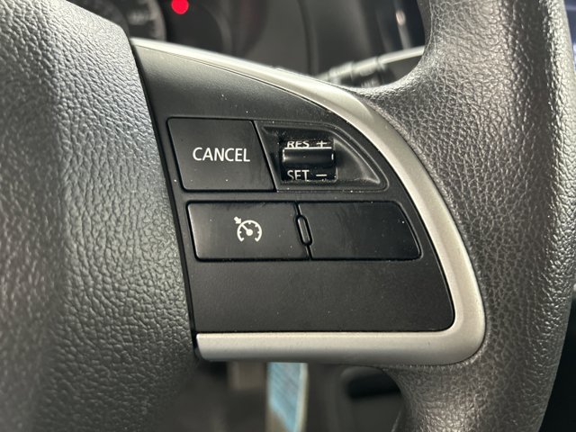 Vehicle image 31 of 37