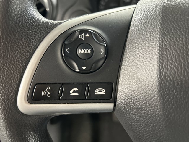 Vehicle image 30 of 37