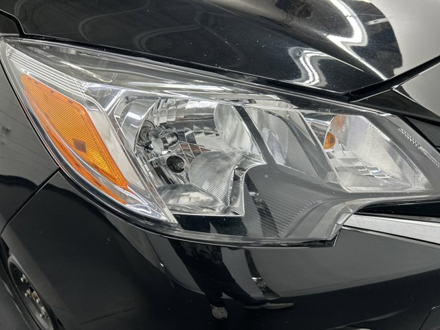 Vehicle image 35 of 37
