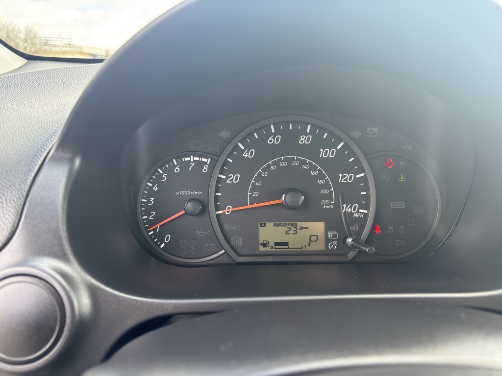 Vehicle image 13 of 26