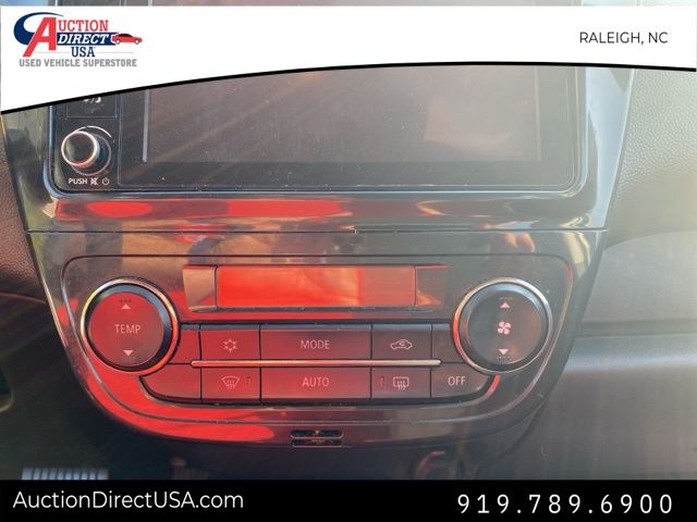 Vehicle image 20 of 42