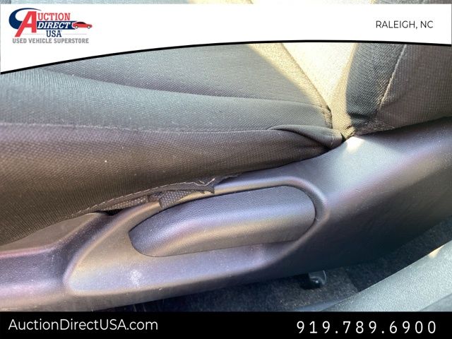 Vehicle image 24 of 42