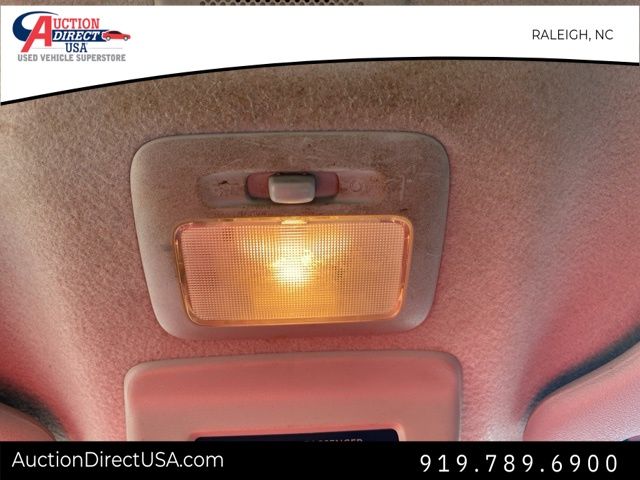 Vehicle image 40 of 42