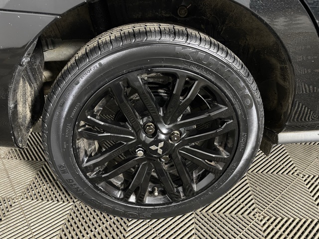 Vehicle image 25 of 25